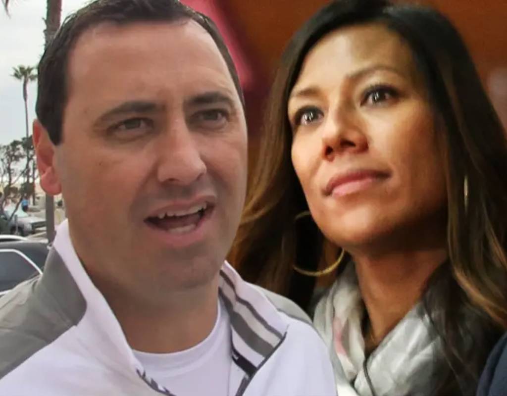 Steve Sarkisian's first wife, Stephanie Sarkisian currently resides in Newport Beach, Orange County, California. (Image Source: TMZ)