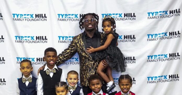 Tyreek Hill Child Supoort