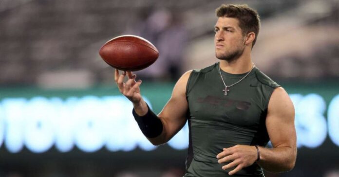 why did tim tebow fail in the nfl