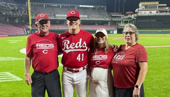 Andrew Abbott Parents